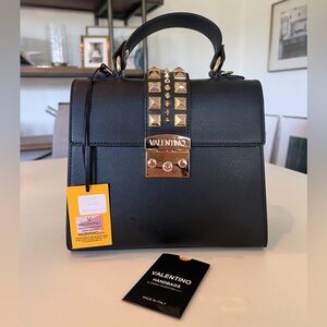 NWT Valentino Cleo Palmellato Black Leather Gold Studded Rockstud Crossbody Bag